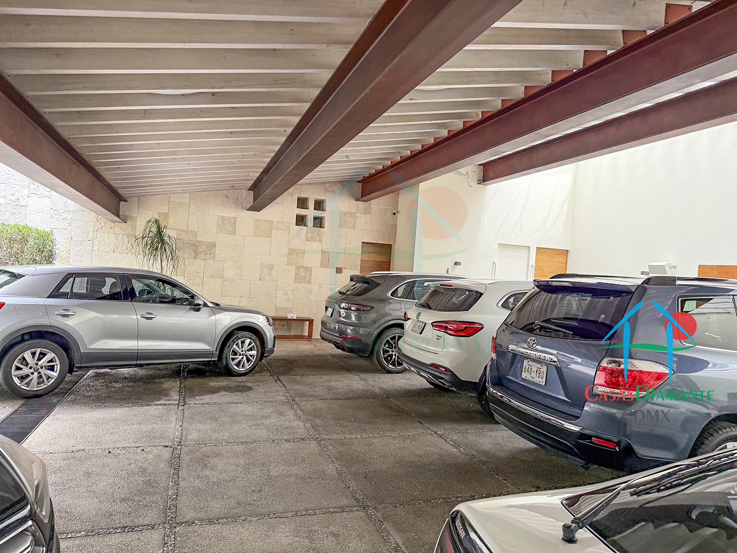 Rancho San Francisco Casa Encino - Estacionamiento 4